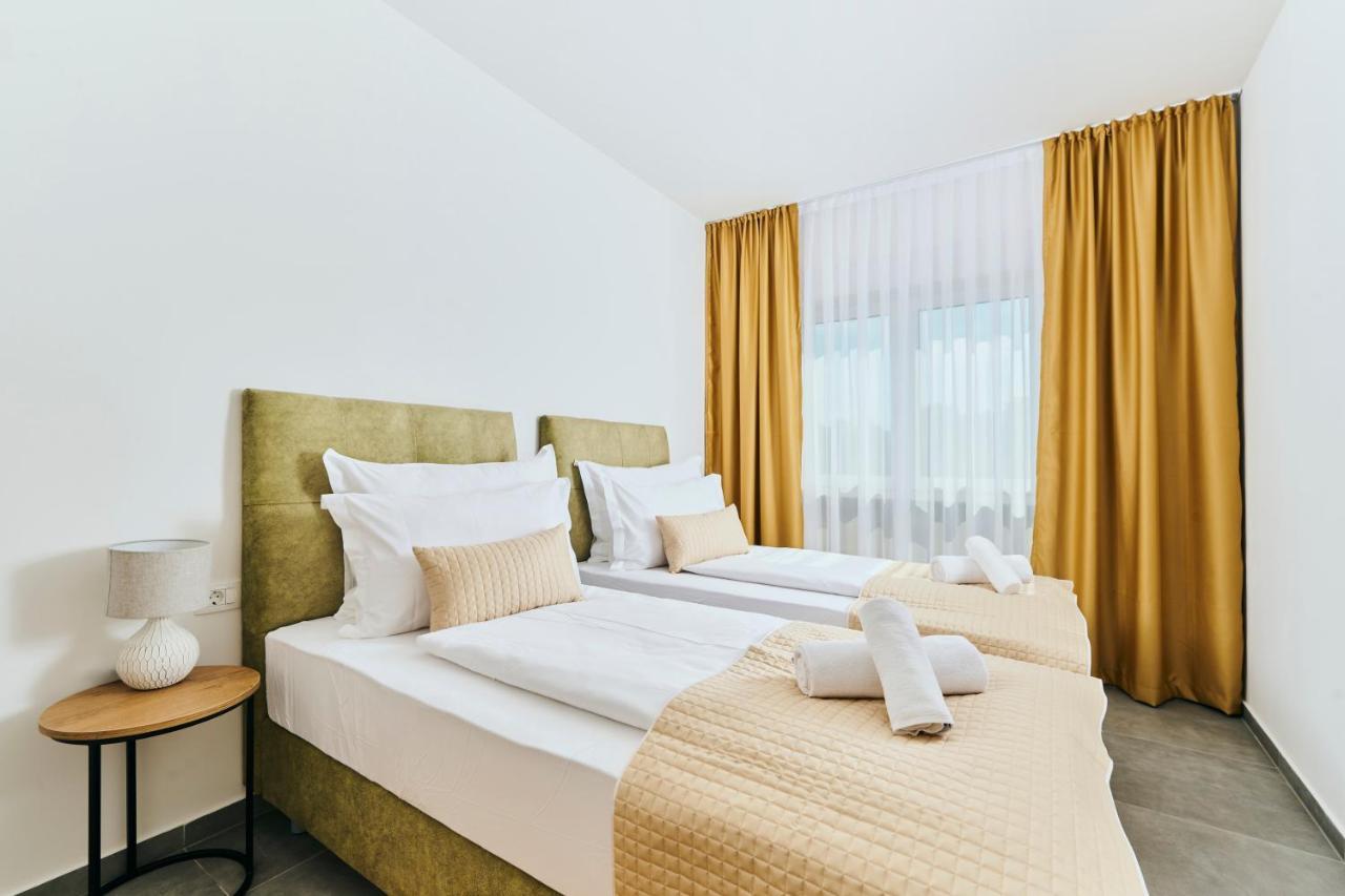 Apartments San Maris 2 Умаг Екстер'єр фото