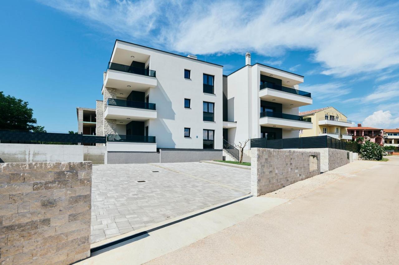 Apartments San Maris 2 Умаг Екстер'єр фото